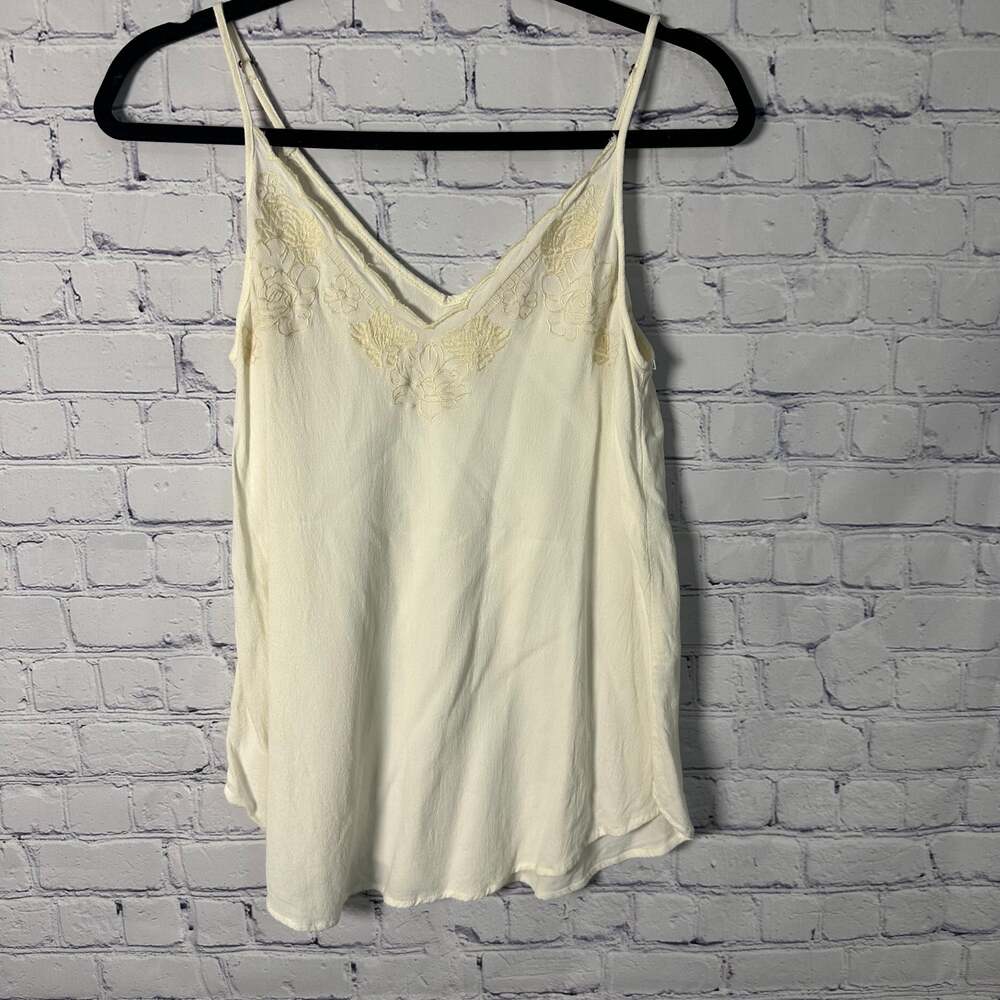 Willow & Root Floral Embroidered Tank Top - Women's Tank Tops in Pristine